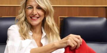 Yolanda Díaz anuncia la subida del SMI a 1.184 euros en 2025