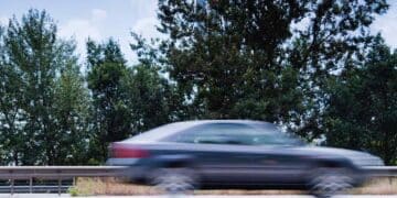 Cuándo la DGT permite circular a 150 km/h.